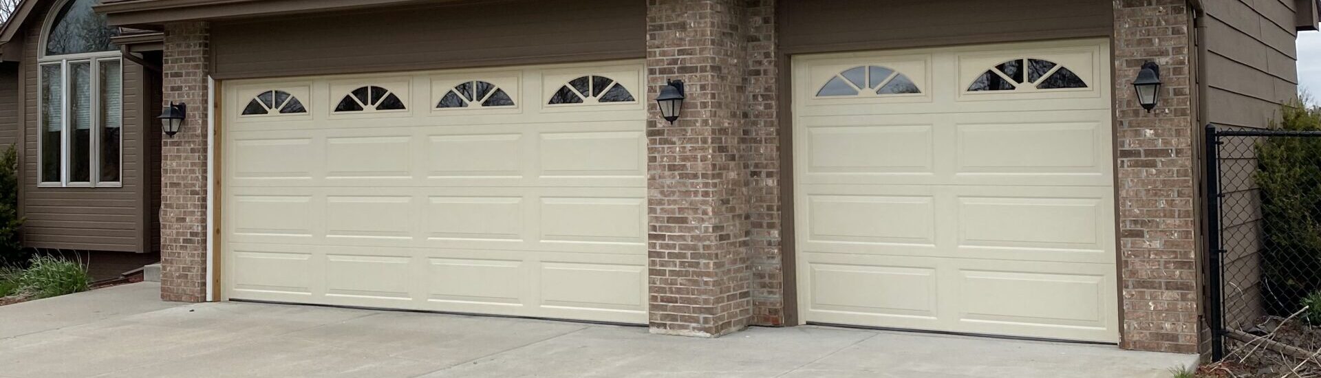 traditional garage doors with windows